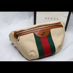 🚫SOLD🚫 AUTHENTIC GUCCI CANVAS BUM BAG
